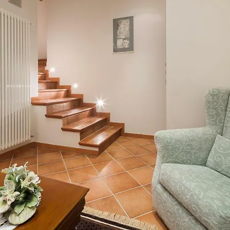 Poggio Pellicciaia Villa Arezzo