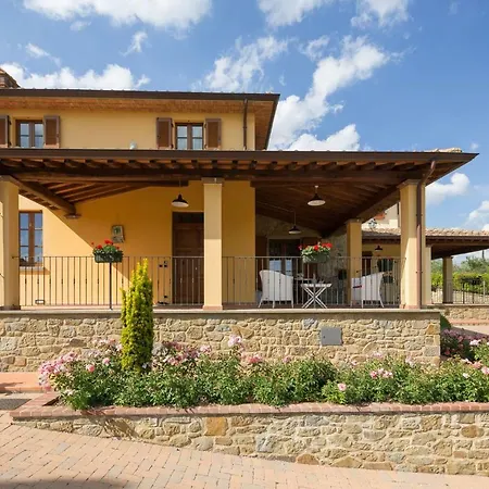 Poggio Pellicciaia Villa *